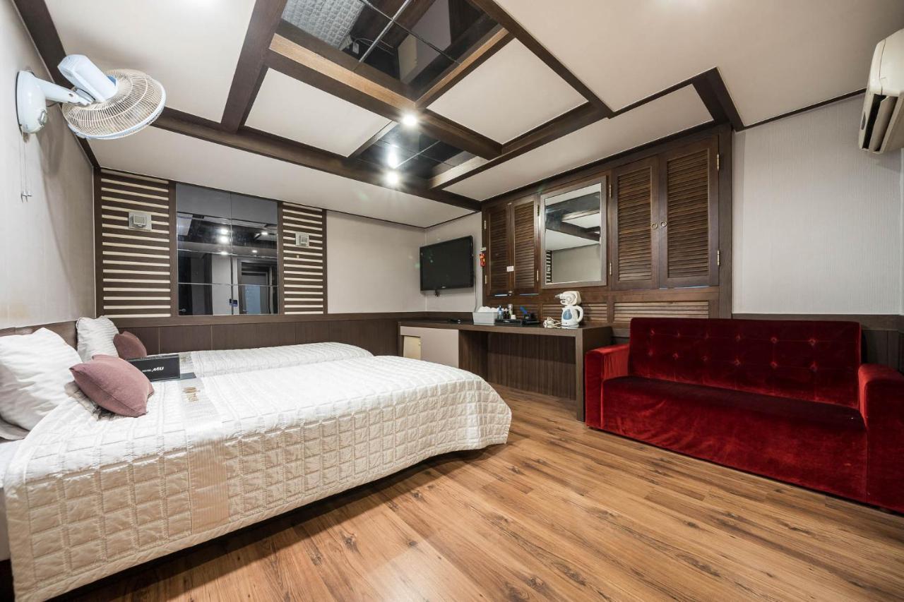 Mu Hotel Sasang ภายนอก รูปภาพ