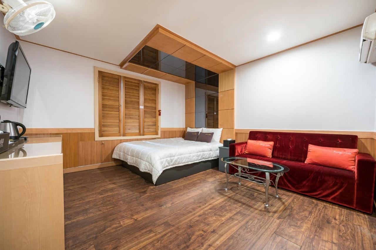 Mu Hotel Sasang ภายนอก รูปภาพ